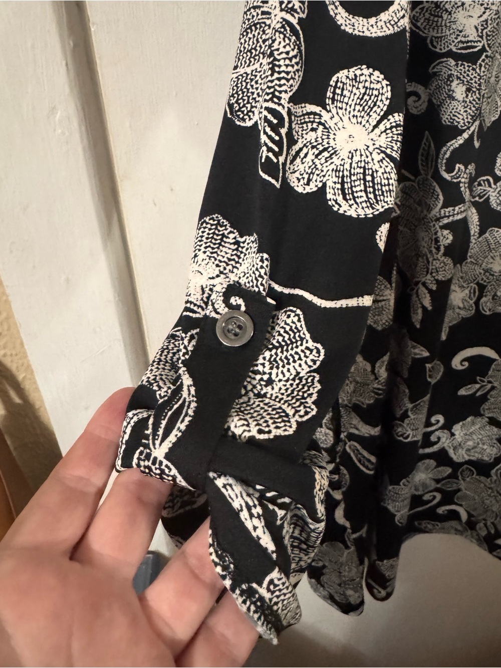 Apt. 9 Black and White Long Sleeve Floral Dress